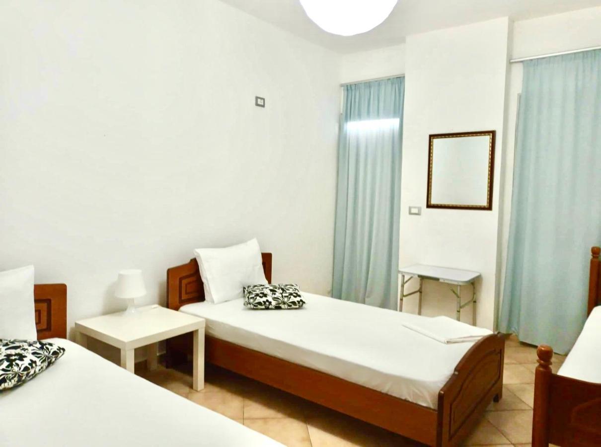 Saranda Rooms - Port Екстер'єр фото